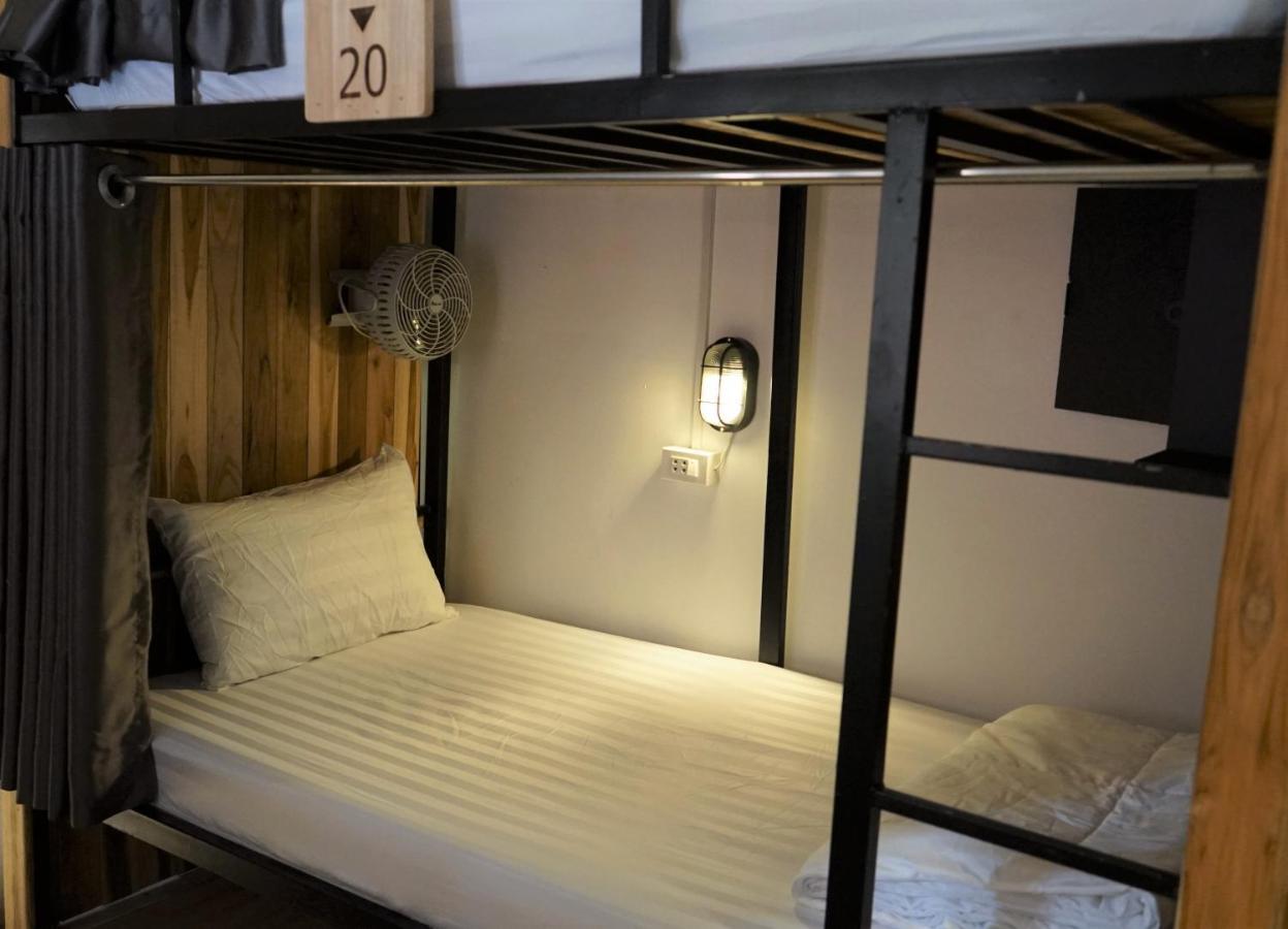 Downtown Hostel Λουάνγκ Πραμπάνγκ Εξωτερικό φωτογραφία